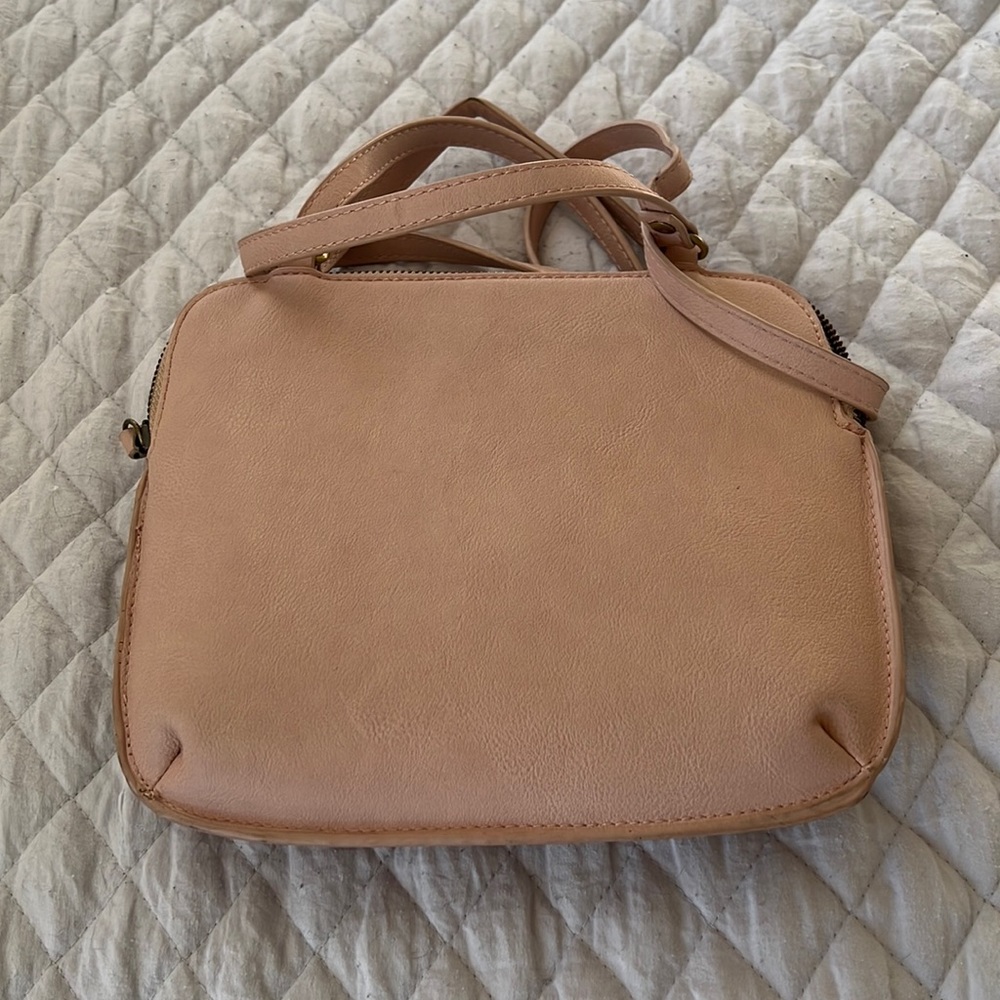 Joy Susan crossbody in pink